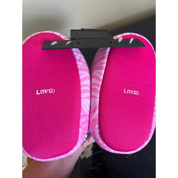 NEW Hello Kitty Girls Slippers L (11/12) Pink & White Fleece Gift - Picture 3 of 7